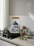 Enamel kettle 2.5L