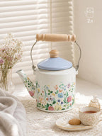 Enamel straight kettle 2L