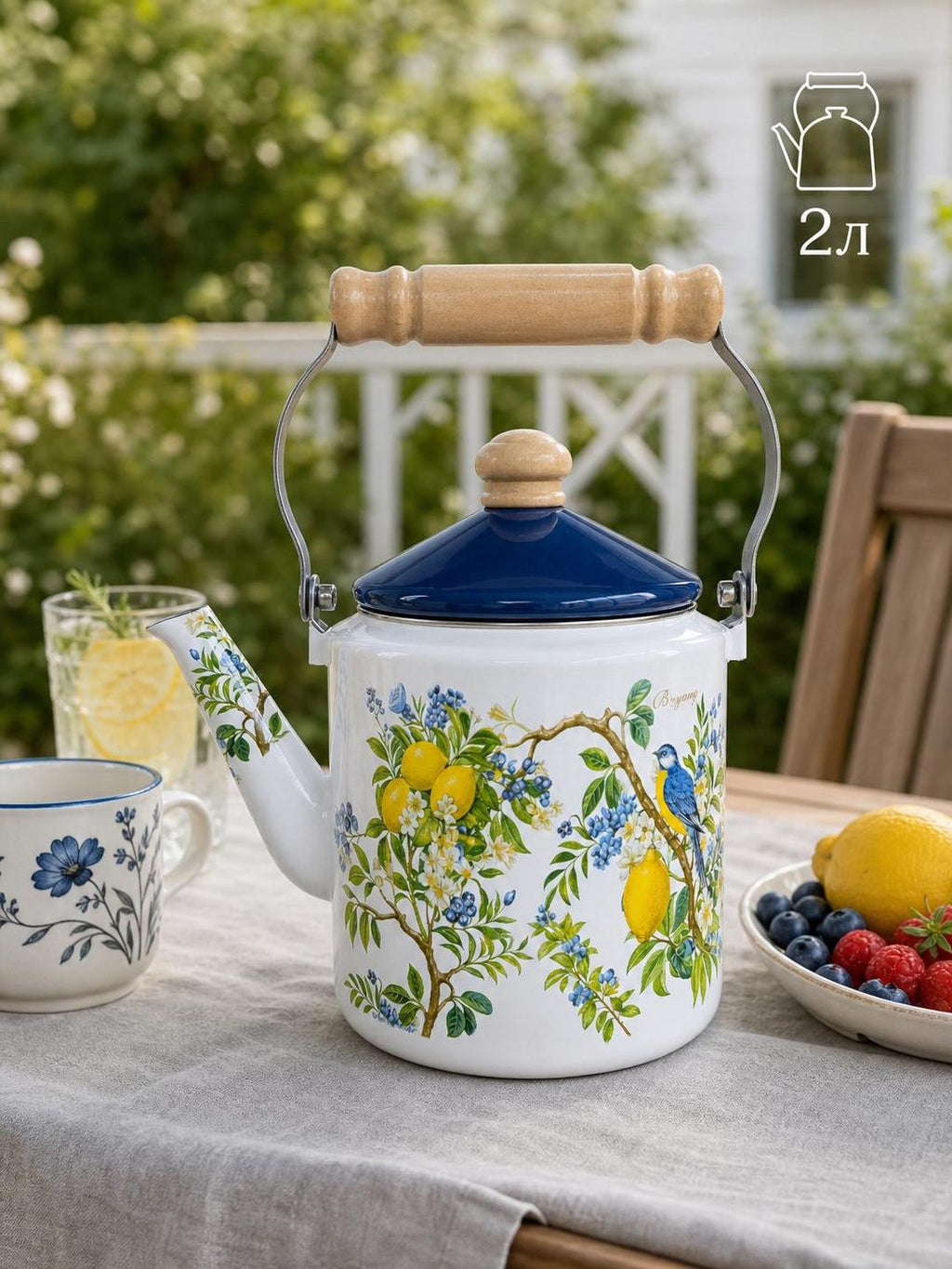 Enamel straight kettle 2L